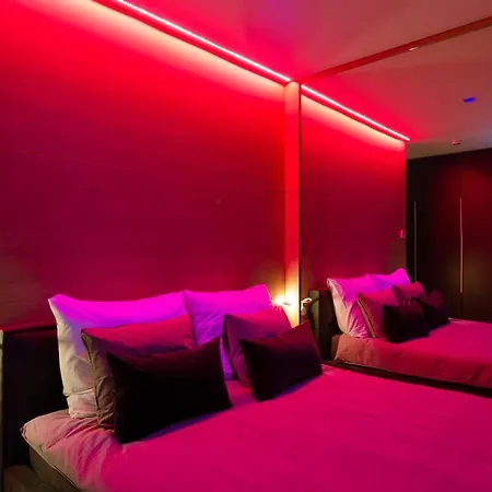 Lupoapartments Z Jacuzzi Pole Dance Leczycka 29 Klimatyzacja Parking Dostep Na Kod