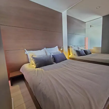 Lupoapartments Z Jacuzzi Pole Dance Leczycka 29 Klimatyzacja Parking Dostep Na Kod * Lodz