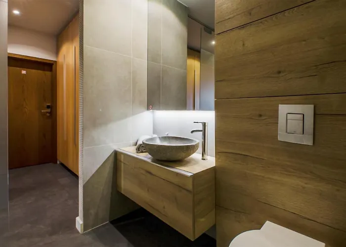 Lejlighed Lupoapartments Z Jacuzzi Pole Dance Leczycka 29 Klimatyzacja Parking Dostep Na Kod