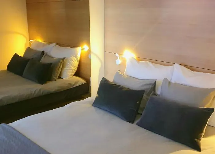 Lupoapartments Z Jacuzzi Pole Dance Leczycka 29 Klimatyzacja Parking Dostep Na Kod Lejlighed