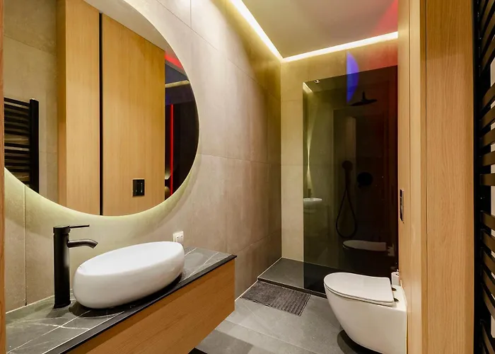 Lupoapartments Z Jacuzzi Pole Dance Leczycka 29 Klimatyzacja Parking Dostep Na Kod Lejlighed